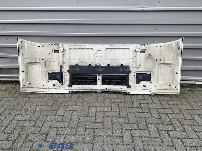 Volvo FH4 - جلوپنجره - شاحنة: صور 2 Volvo FH4 - جلوپنجره - شاحنة: صور 2