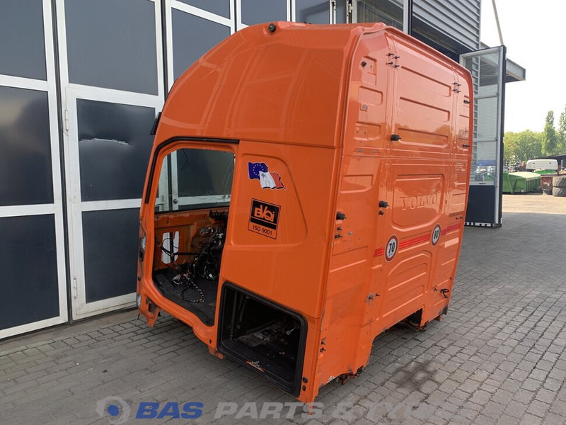 Volvo FH4 - الكابينة والداخلية - شاحنة: صور 3 Volvo FH4 - الكابينة والداخلية - شاحنة: صور 3