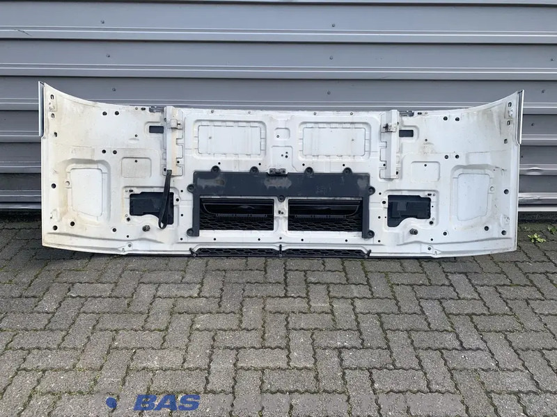 Volvo FH4 - جلوپنجره - شاحنة: صور 2 Volvo FH4 - جلوپنجره - شاحنة: صور 2