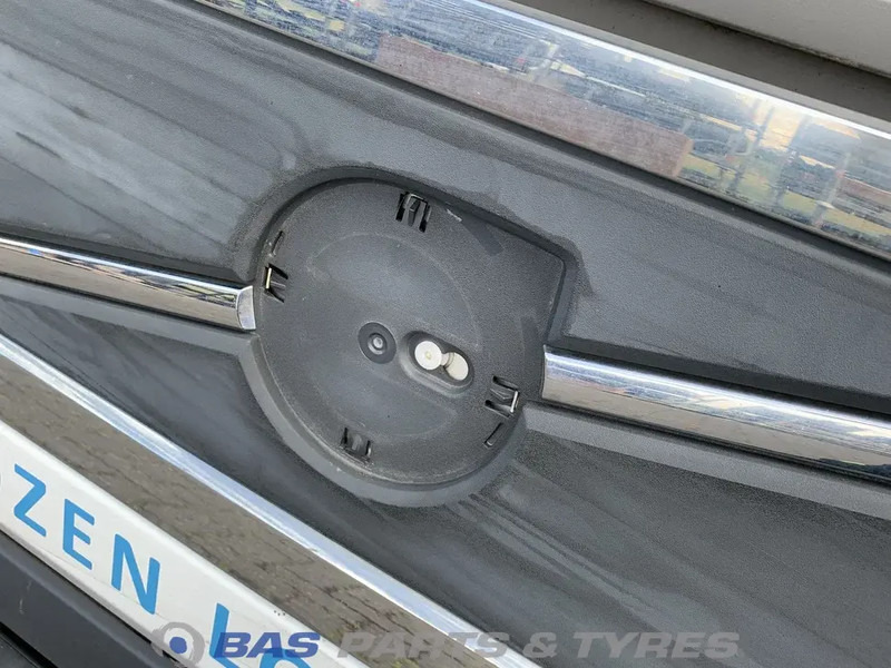 Volvo FH4 - جلوپنجره - شاحنة: صور 3 Volvo FH4 - جلوپنجره - شاحنة: صور 3