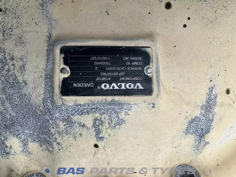 Volvo FH4 - علبة التروس - شاحنة: صور 5 Volvo FH4 - علبة التروس - شاحنة: صور 5