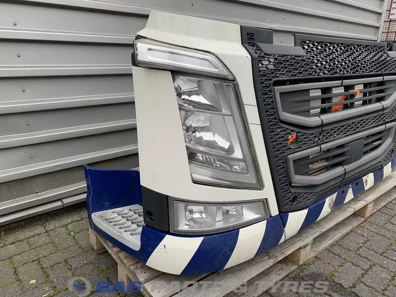 Volvo FH4 - كأس مترعة - شاحنة: صور 3 Volvo FH4 - كأس مترعة - شاحنة: صور 3