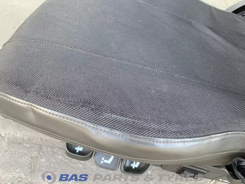 Volvo FM5 Bestuurdersstoel Volvo 23766412 - مقاعد السيارات - شاحنة: صور 5 Volvo FM5 Bestuurdersstoel Volvo 23766412 - مقاعد السيارات - شاحنة: صور 5