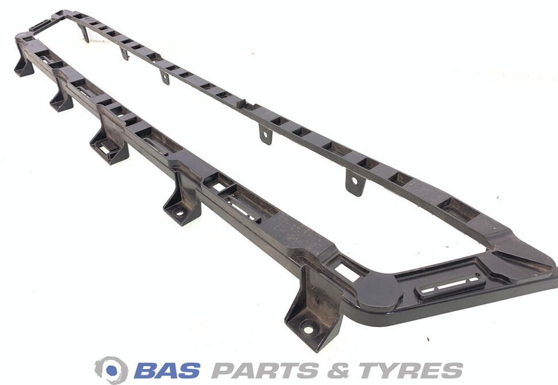 Volvo Grille Volvo 84459359 - جلوپنجره - شاحنة: صور 3 Volvo Grille Volvo 84459359 - جلوپنجره - شاحنة: صور 3