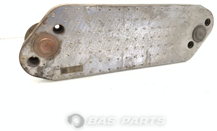 Volvo Oliekoeler Volvo 21432776 - مبرد الزيت - شاحنة: صور 1 Volvo Oliekoeler Volvo 21432776 - مبرد الزيت - شاحنة: صور 1