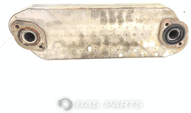 Volvo Oliekoeler Volvo 21432776 - مبرد الزيت - شاحنة: صور 3 Volvo Oliekoeler Volvo 21432776 - مبرد الزيت - شاحنة: صور 3