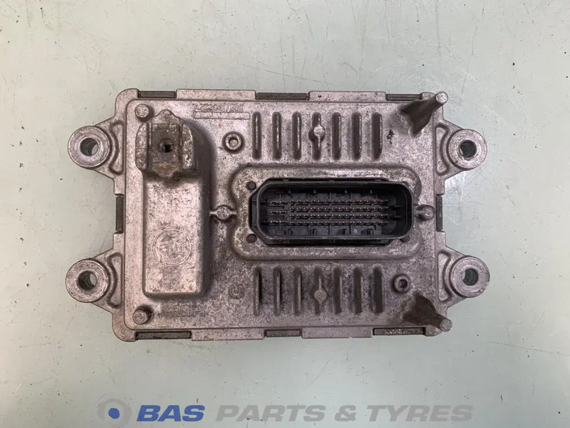 Volvo Regeleenheid Ad-Blue Volvo 21870094 - كتلة التحكم - شاحنة: صور 2 Volvo Regeleenheid Ad-Blue Volvo 21870094 - كتلة التحكم - شاحنة: صور 2