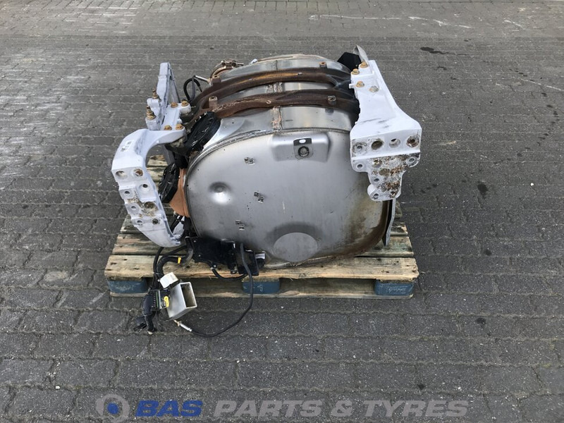 Volvo Uitlaatdemper Volvo 21364820 - كاتم صوت - شاحنة: صور 3 Volvo Uitlaatdemper Volvo 21364820 - كاتم صوت - شاحنة: صور 3