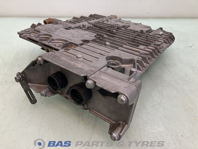 Volvo Versnellingsbakdeksel Volvo 20775873 - علبة التروس - شاحنة: صور 1 Volvo Versnellingsbakdeksel Volvo 20775873 - علبة التروس - شاحنة: صور 1