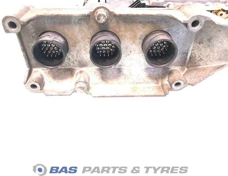 Volvo Versnellingsbakdeksel Volvo 20775878 - علبة التروس - شاحنة: صور 5 Volvo Versnellingsbakdeksel Volvo 20775878 - علبة التروس - شاحنة: صور 5