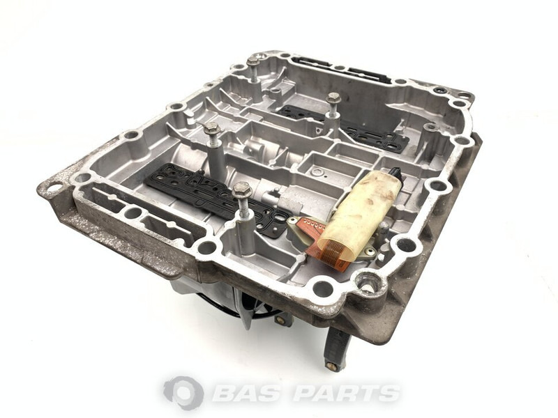 Volvo Versnellingsbakdeksel Volvo 21244590 - علبة التروس - شاحنة: صور 2 Volvo Versnellingsbakdeksel Volvo 21244590 - علبة التروس - شاحنة: صور 2