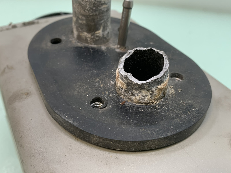 Webasto FH4 AirTop Evo 2000 Standkachel 84025006 - التدفئة / التهوية - شاحنة: صور 3 Webasto FH4 AirTop Evo 2000 Standkachel 84025006 - التدفئة / التهوية - شاحنة: صور 3