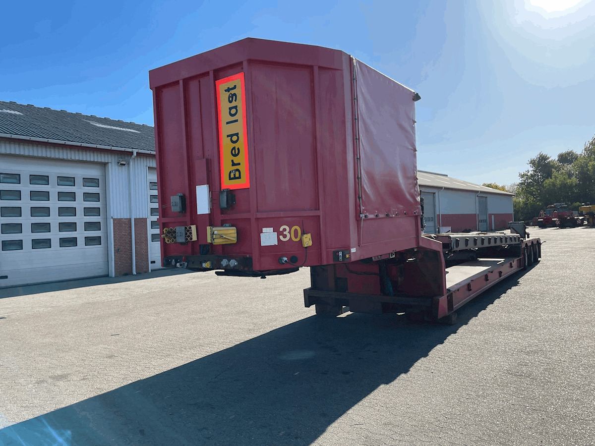 Faymonville STBZ 3 - Flangetrailer - عربة مسطحة منخفضة نصف مقطورة: صور 3 Faymonville STBZ 3 - Flangetrailer - عربة مسطحة منخفضة نصف مقطورة: صور 3