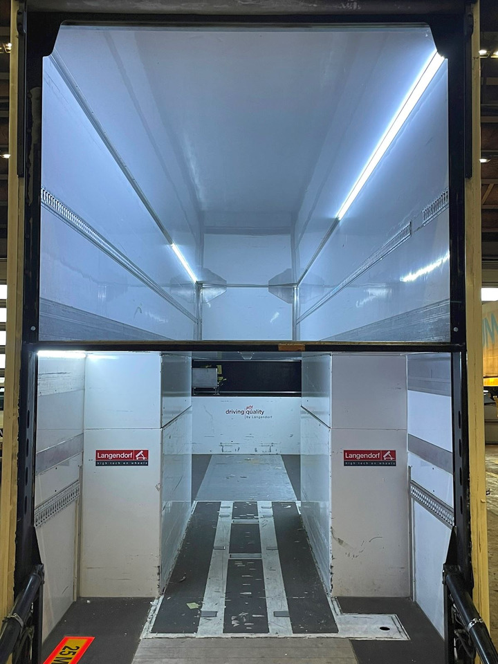 Langendorf Dobbeltstock - بصندوق مغلق نصف مقطورة: صور 5 Langendorf Dobbeltstock - بصندوق مغلق نصف مقطورة: صور 5