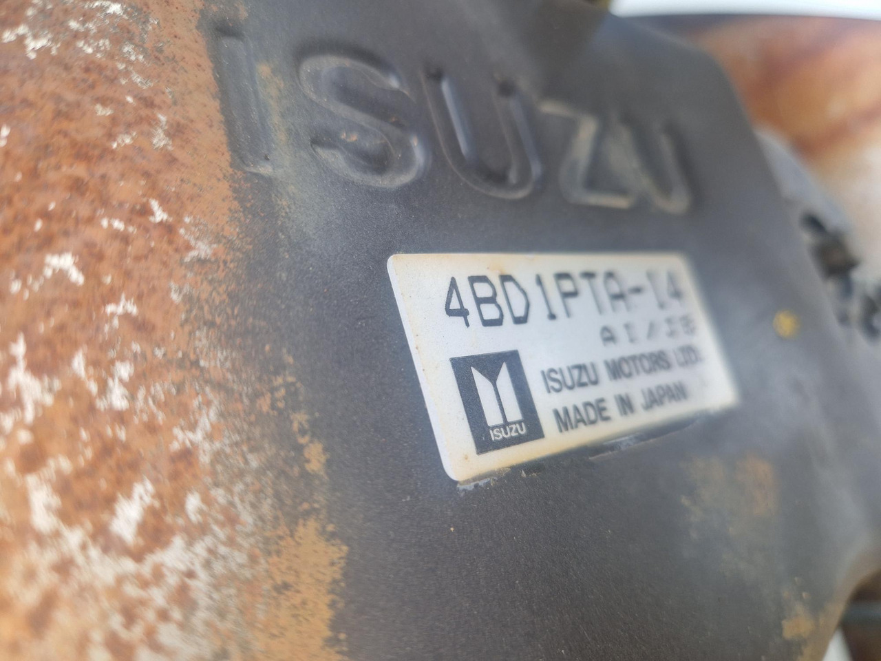 MOTOR ISUZU 4BD1PTA-14 - المحرك - آلات البناء: صور 4 MOTOR ISUZU 4BD1PTA-14 - المحرك - آلات البناء: صور 4