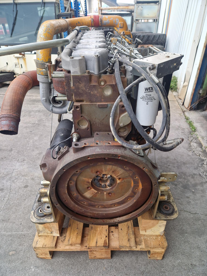 MOTOR LIEBHERR D926 TI-E A2 - المحرك - آلات البناء: صور 2 MOTOR LIEBHERR D926 TI-E A2 - المحرك - آلات البناء: صور 2