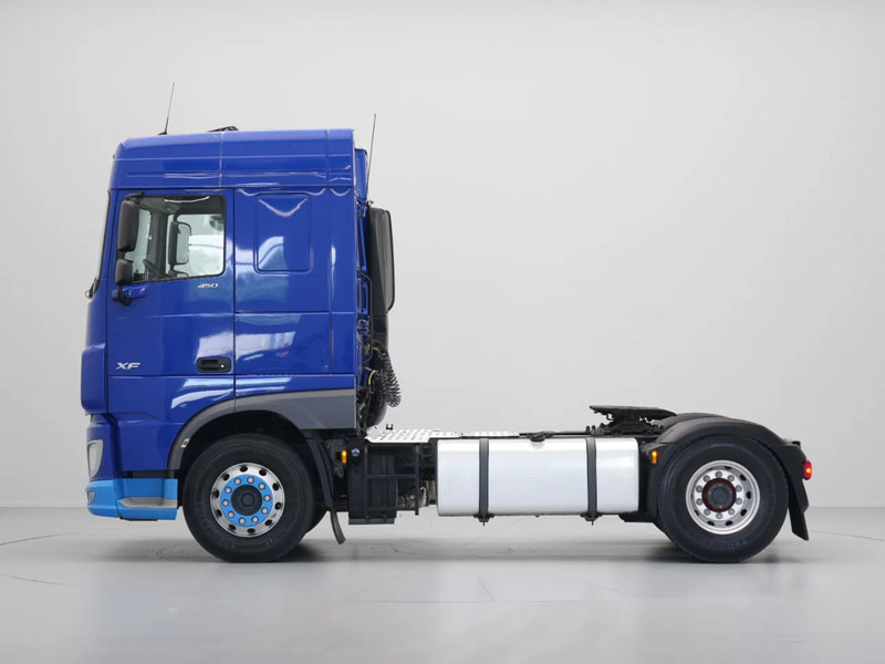 DAF XF 450 FT Space Cab, PTO - شاحنة جرار: صور 3 DAF XF 450 FT Space Cab, PTO - شاحنة جرار: صور 3