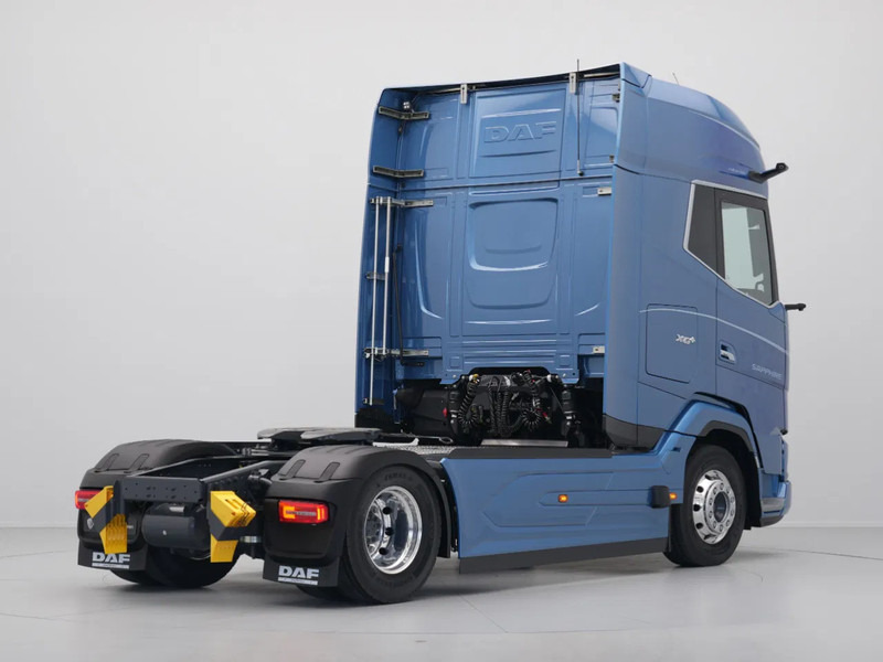 DAF XG+ 480 FT SAPPHIRE LIMITED EDITION - شاحنة جرار: صور 4 DAF XG+ 480 FT SAPPHIRE LIMITED EDITION - شاحنة جرار: صور 4