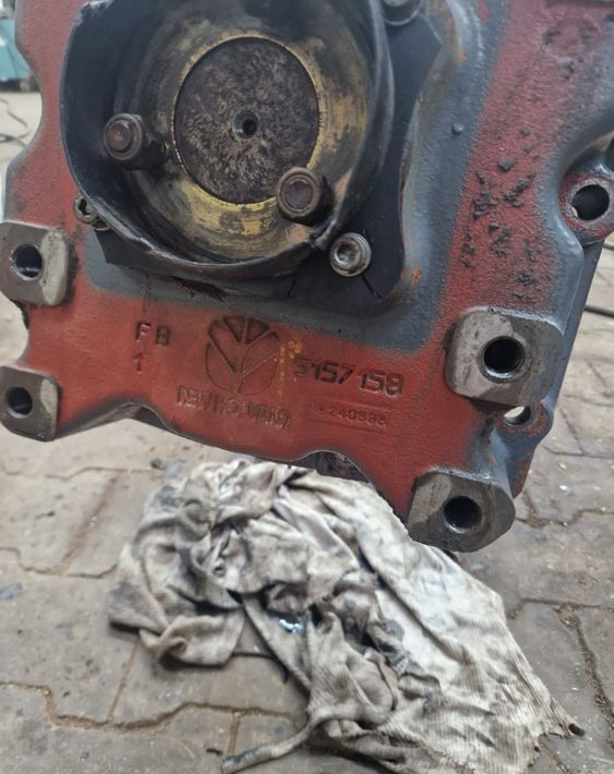 Części do Ciągnika New Holland NH TM, M  Kompletna Obudowa WOM New Holland TM120,TM130,TM140,TM155,Case MXM 120, - نقل الحركة - الآلات والماكينات الزراعية: صور 4 Części do Ciągnika New Holland NH TM, M  Kompletna Obudowa WOM New Holland TM120,TM130,TM140,TM155,Case MXM 120, - نقل الحركة - الآلات والماكينات الزراعية: صور 4