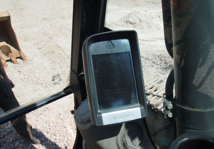 حفارات زحافة Koparka gąsienicowa Volvo EC180CL 2008 KOPARKA VOLVO: صور 6