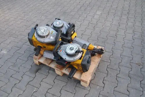 Młot wyburzeniowy Wacker BH23 2010 spalinowy - معدات البناء: صور 3 Młot wyburzeniowy Wacker BH23 2010 spalinowy - معدات البناء: صور 3