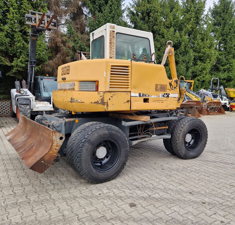 Pozostałe części Liebherr Liebherr A308 1999 Koparka kołowa Liebherr 308 - حفارة: صور 1 Pozostałe części Liebherr Liebherr A308 1999 Koparka kołowa Liebherr 308 - حفارة: صور 1