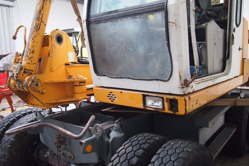 Pozostałe części Liebherr Liebherr A308 1999 Koparka kołowa Liebherr 308 - حفارة: صور 5 Pozostałe części Liebherr Liebherr A308 1999 Koparka kołowa Liebherr 308 - حفارة: صور 5