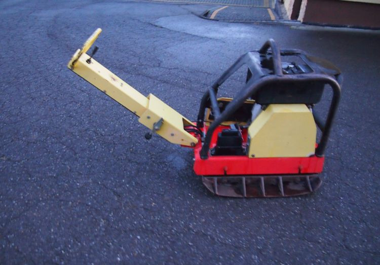 Ubijarka Dynapac Dynapac lg500 2010 Zagęszczarka Dynapac LG500 - صفائح اهتزازية: صور 3 Ubijarka Dynapac Dynapac lg500 2010 Zagęszczarka Dynapac LG500 - صفائح اهتزازية: صور 3