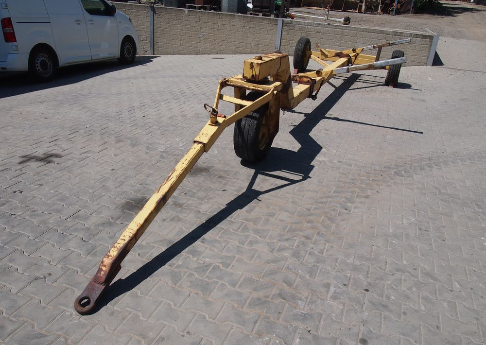 Wózek do kombajnu New Holland 3 kołowy Wózek pod heder do kombajnu - عربة لنقل الحاصدة: صور 2 Wózek do kombajnu New Holland 3 kołowy Wózek pod heder do kombajnu - عربة لنقل الحاصدة: صور 2