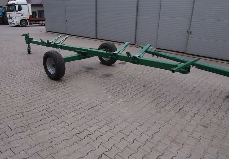Wózek do kombajnu New Holland 4-6m Wózek pod heder New Holland , John Deere, Claas - عربة لنقل الحاصدة: صور 4 Wózek do kombajnu New Holland 4-6m Wózek pod heder New Holland , John Deere, Claas - عربة لنقل الحاصدة: صور 4