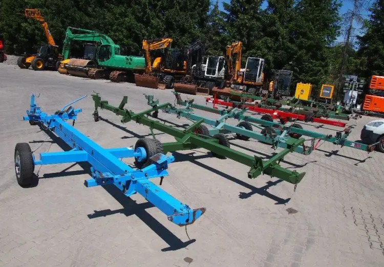 Wózek do kombajnu pod heder do zboża - عربة لنقل الحاصدة: صور 1 Wózek do kombajnu pod heder do zboża - عربة لنقل الحاصدة: صور 1