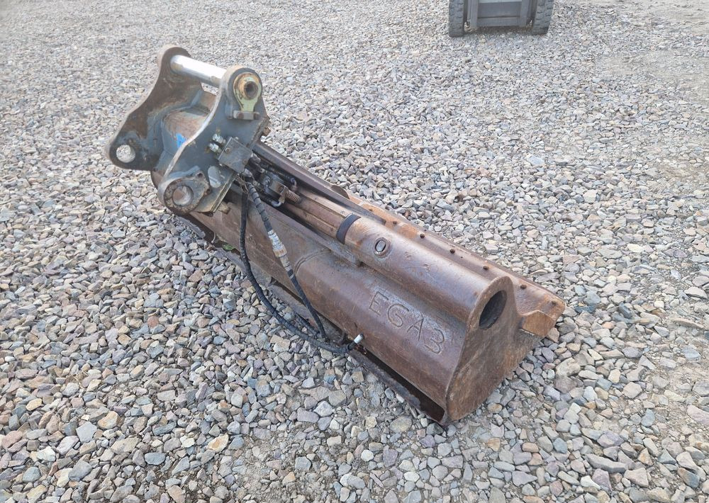 Wyposażenie Liebherr 2400 2010 Łyżka skarpowa hydrauliczna - بكت حفار: صور 3 Wyposażenie Liebherr 2400 2010 Łyżka skarpowa hydrauliczna - بكت حفار: صور 3