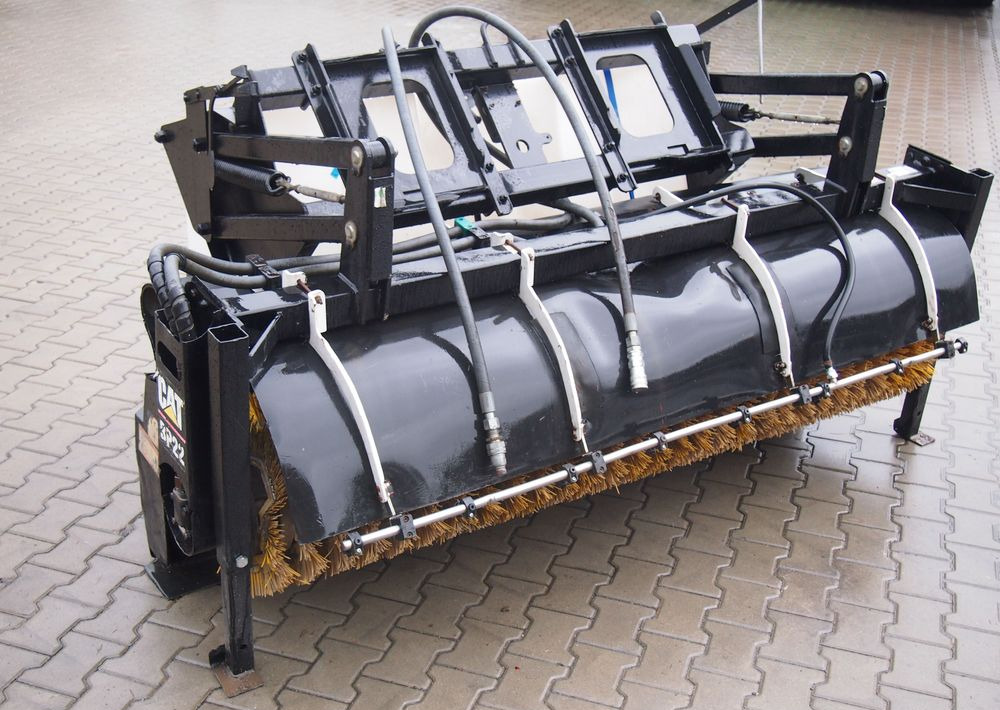 مكنسة Zamiatarka Catepillar Bp22 2010 Zmiatarka CAT: صور 9