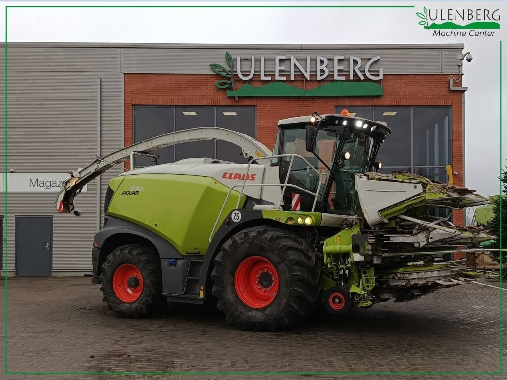 Claas Orbis 900 - معدات آلة حصاد: صور 5 Claas Orbis 900 - معدات آلة حصاد: صور 5