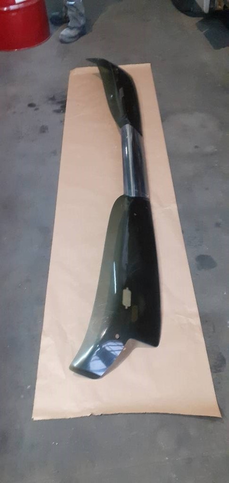 Mercedes-Benz Actros - حاجب الشمس - شاحنة: صور 4 Mercedes-Benz Actros - حاجب الشمس - شاحنة: صور 4