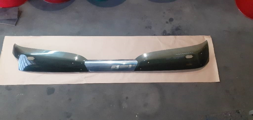 Mercedes-Benz Actros - حاجب الشمس - شاحنة: صور 1 Mercedes-Benz Actros - حاجب الشمس - شاحنة: صور 1