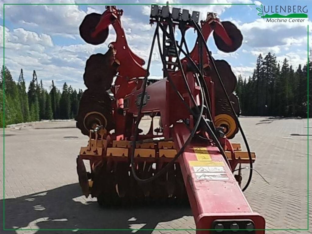 Vaderstad Carrier 420 - قرص مسلفة: صور 1 Vaderstad Carrier 420 - قرص مسلفة: صور 1
