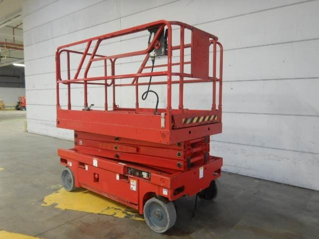 Haulotte Compact 10 - رافعات مقصية: صور 3 Haulotte Compact 10 - رافعات مقصية: صور 3