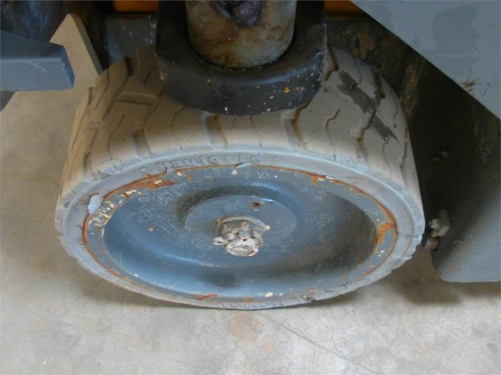 الرأسي رفع الصاري Haulotte STAR8S: صور 12 الرأسي رفع الصاري Haulotte STAR8S: صور 12