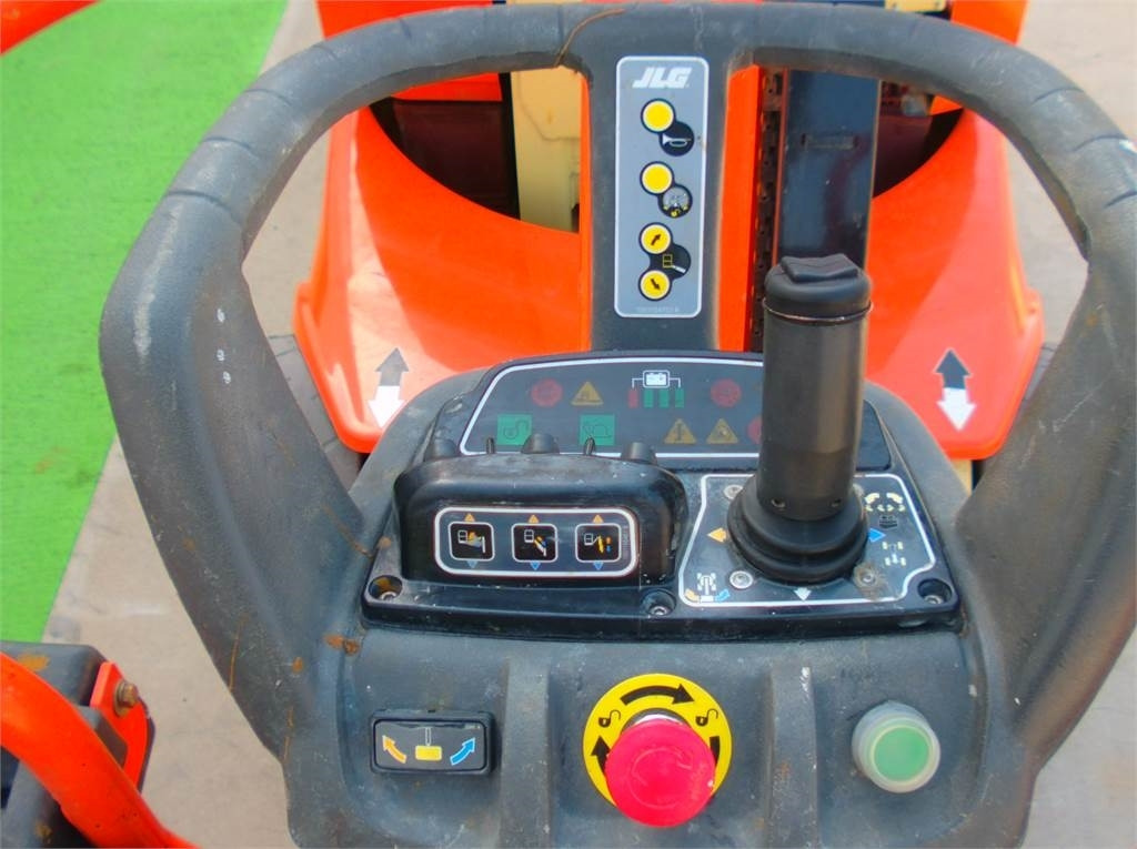 الرأسي رفع الصاري JLG Toucan 12E+: صور 9