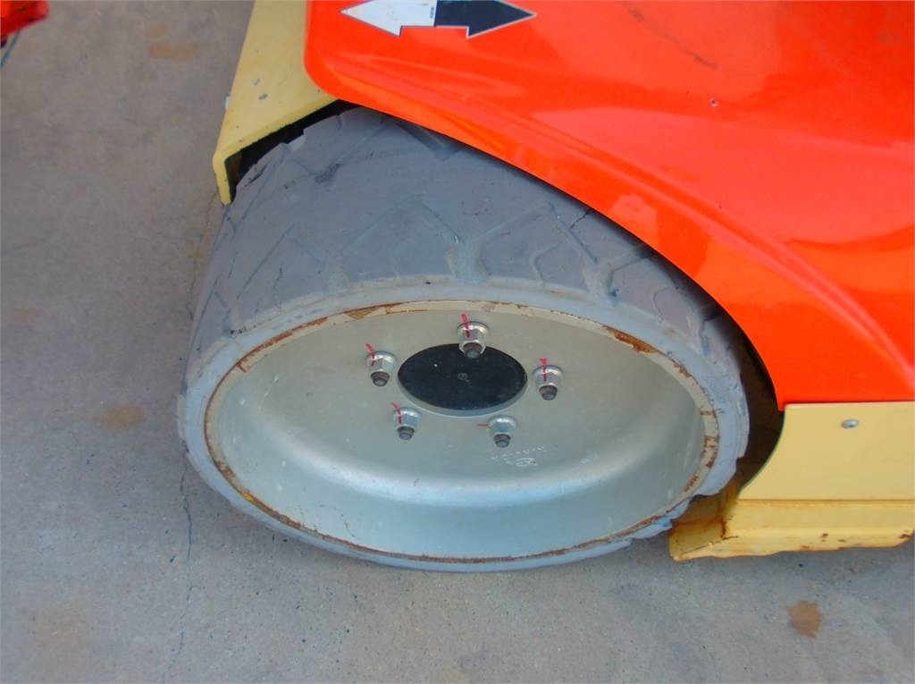 الرأسي رفع الصاري JLG Toucan 12E+: صور 14