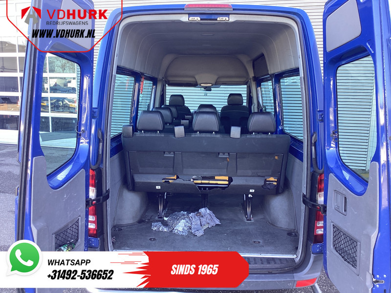 Mercedes-Benz Sprinter 213 2.2 CDI Aut. L2H2 €11.979,- Incl. BTW BPM VRIJ! EXPORT ONLY Rijdt Goed/ Combi/ 9 Persoons/ Kombi/ 9P/ Airco - حافلة صغيرة, ميكروباص: صور 5 Mercedes-Benz Sprinter 213 2.2 CDI Aut. L2H2 €11.979,- Incl. BTW BPM VRIJ! EXPORT ONLY Rijdt Goed/ Combi/ 9 Persoons/ Kombi/ 9P/ Airco - حافلة صغيرة, ميكروباص: صور 5