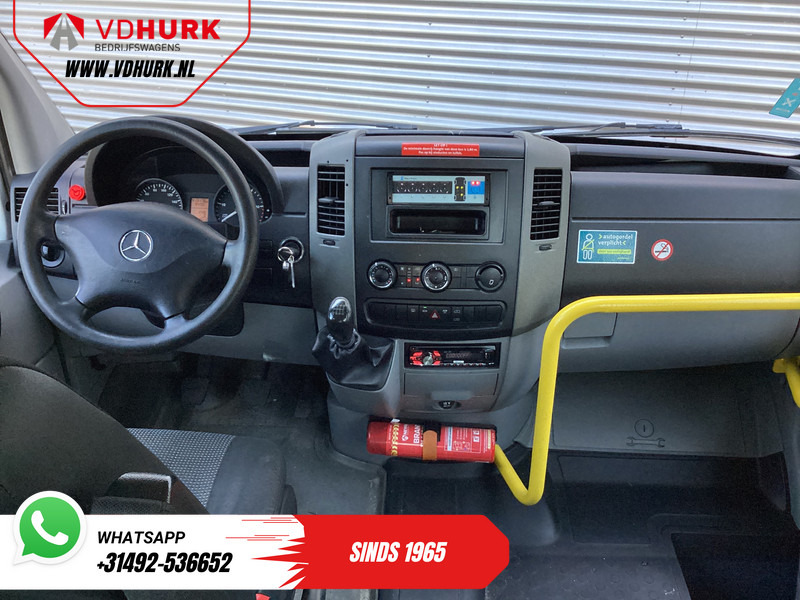 Mercedes-Benz Sprinter 313 2.2 CDI L2H2 €10.164 Incl. BTW BPM VRIJ! EXPORT ONLY Combi/ 9 Persoons/ Kombi/ 9P/ Airco/ Rolstoellift - حافلة صغيرة, ميكروباص: صور 3 Mercedes-Benz Sprinter 313 2.2 CDI L2H2 €10.164 Incl. BTW BPM VRIJ! EXPORT ONLY Combi/ 9 Persoons/ Kombi/ 9P/ Airco/ Rolstoellift - حافلة صغيرة, ميكروباص: صور 3