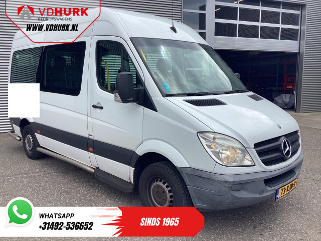 Mercedes-Benz Sprinter 313 2.2 CDI L2H2 €9.922 Incl. BTW BPM VRIJ! EXPORT ONLY Combi/ 9 Persoons/ Kombi/ 9P/ Airco/ Rolstoellift - حافلة صغيرة, ميكروباص: صور 1 Mercedes-Benz Sprinter 313 2.2 CDI L2H2 €9.922 Incl. BTW BPM VRIJ! EXPORT ONLY Combi/ 9 Persoons/ Kombi/ 9P/ Airco/ Rolstoellift - حافلة صغيرة, ميكروباص: صور 1