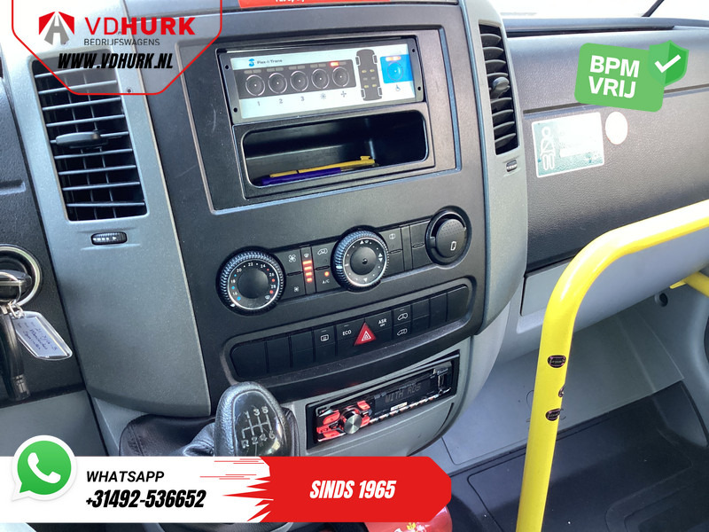 Mercedes-Benz Sprinter 313 2.2 CDI L2H2 €9.922 Incl. BTW BPM VRIJ! EXPORT ONLY Combi/ 9 Persoons/ Kombi/ 9P/ Airco/ Rolstoellift إيجار Mercedes-Benz Sprinter 313 2.2 CDI L2H2 €9.922 Incl. BTW BPM VRIJ! EXPORT ONLY Combi/ 9 Persoons/ Kombi/ 9P/ Airco/ Rolstoellift: صور 12