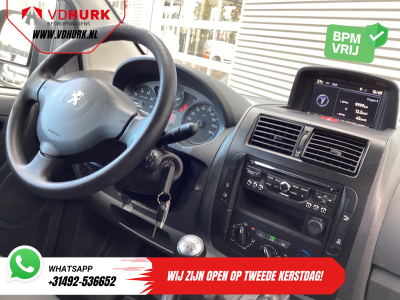 Peugeot Expert 2.0 HDI 130 pk L2 Dubbel Cabine DC EXPORT Airco/ Cruise/ Navi/ PDC/ Trekhaak - فان المدمجة, الشاحنات الصغيرة كابينة مزدوجة: صور 3 Peugeot Expert 2.0 HDI 130 pk L2 Dubbel Cabine DC EXPORT Airco/ Cruise/ Navi/ PDC/ Trekhaak - فان المدمجة, الشاحنات الصغيرة كابينة مزدوجة: صور 3