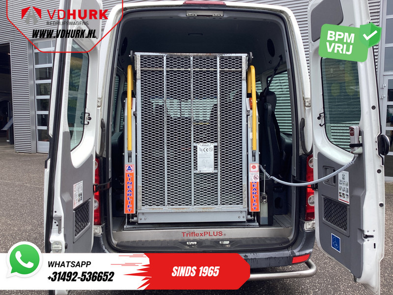 Volkswagen Crafter 35 2.0 TDI L3H2 EXPORT ONLY! €9.559 incl BTW/BPM Rolstoellift/ 9 Pers/ 9P/ Sidebars/ Rearbar/ Airco - حافلة صغيرة, ميكروباص: صور 5 Volkswagen Crafter 35 2.0 TDI L3H2 EXPORT ONLY! €9.559 incl BTW/BPM Rolstoellift/ 9 Pers/ 9P/ Sidebars/ Rearbar/ Airco - حافلة صغيرة, ميكروباص: صور 5