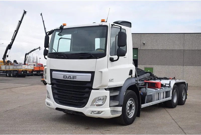 DAF CF 460 - شاحنة ذات الخطاف: صور 2 DAF CF 460 - شاحنة ذات الخطاف: صور 2