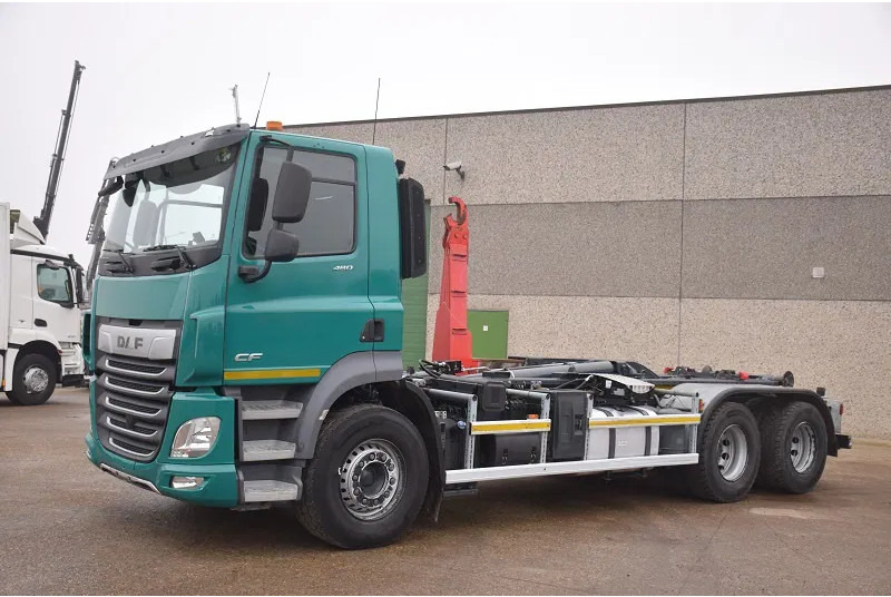 DAF CF 480 - شاحنة ذات الخطاف: صور 2 DAF CF 480 - شاحنة ذات الخطاف: صور 2