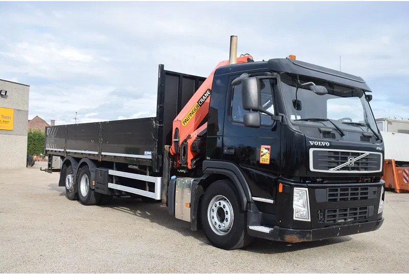 Volvo FM 330 - شاحنة كرين: صور 3 Volvo FM 330 - شاحنة كرين: صور 3